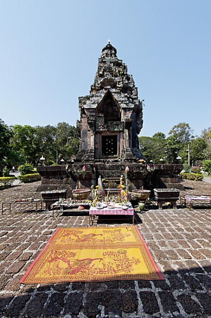 58-Narai Cheng Weng-006